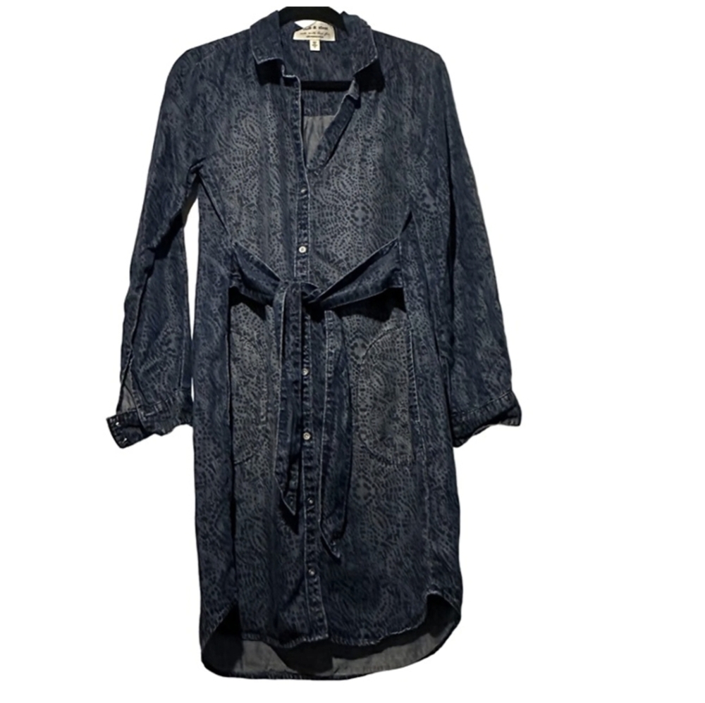 cloth & stone by Anthropologie Size xs Chambray Printed Tie Button Down Dress